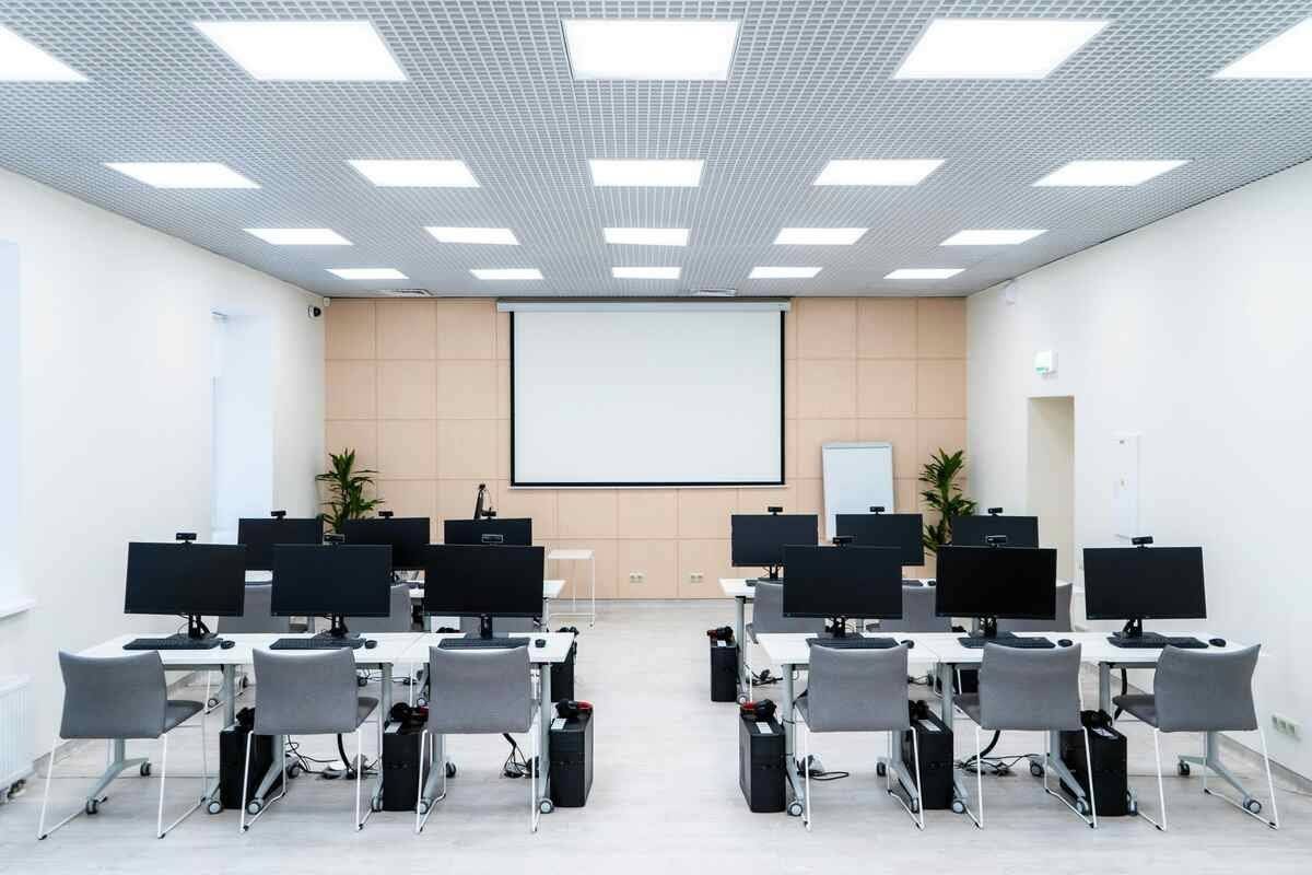 Classroom 15X